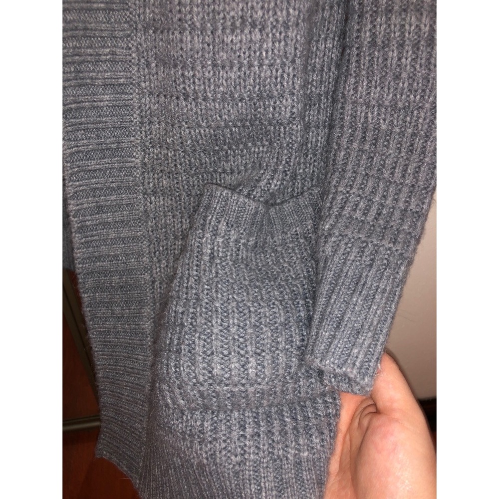 Faded Glory gray sweater cardigan with pockets